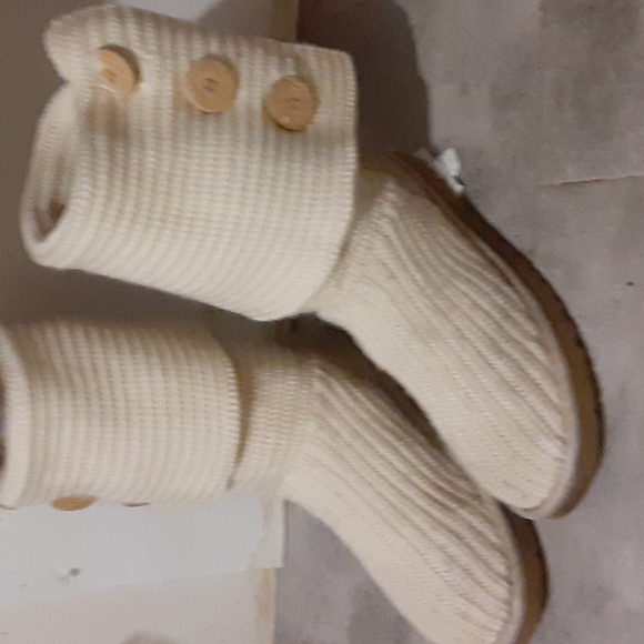 UGG  boots  size  10  women - Picture 2 of 6